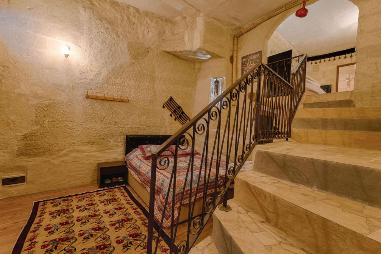 Avlu Cave House Hotel Goreme Exterior photo