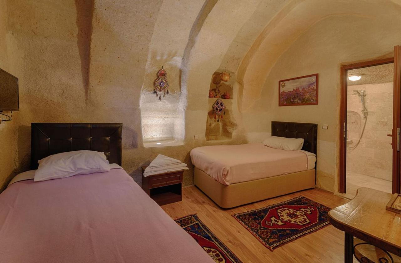 Avlu Cave House Hotel Goreme Exterior photo