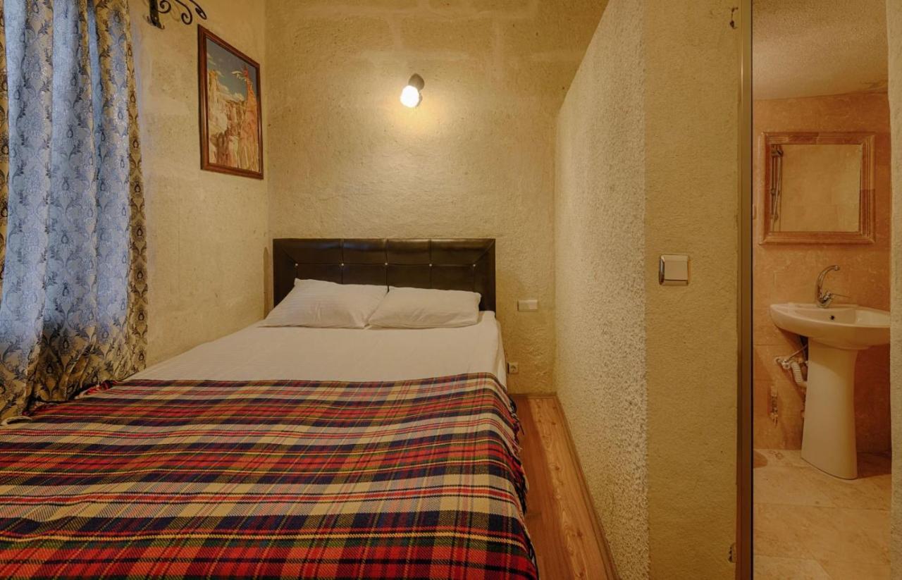Avlu Cave House Hotel Goreme Exterior photo
