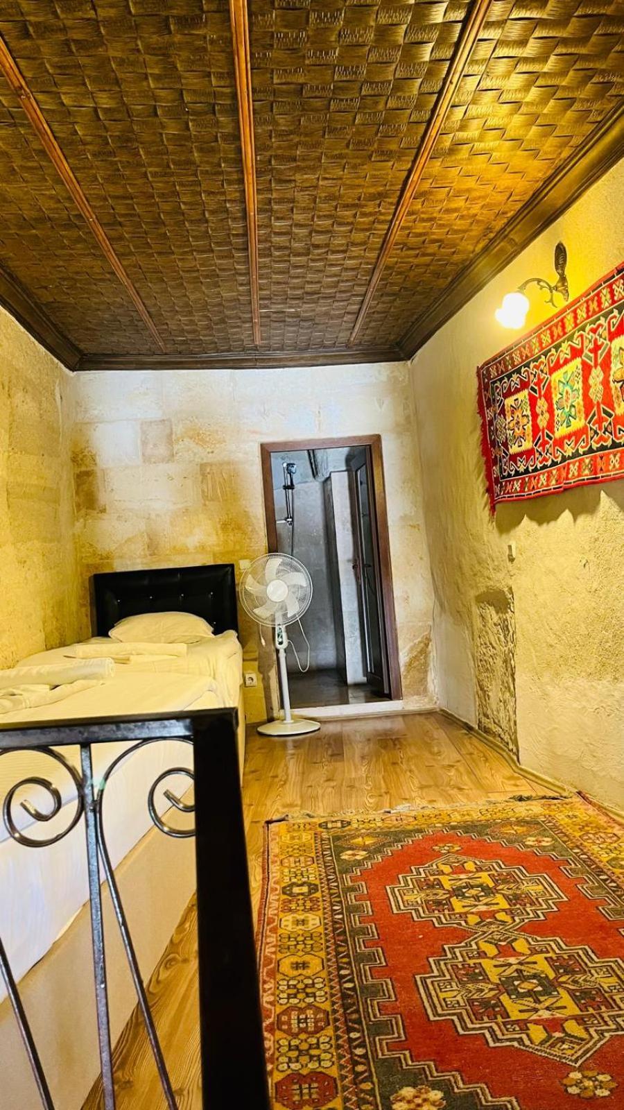 Avlu Cave House Hotel Goreme Exterior photo
