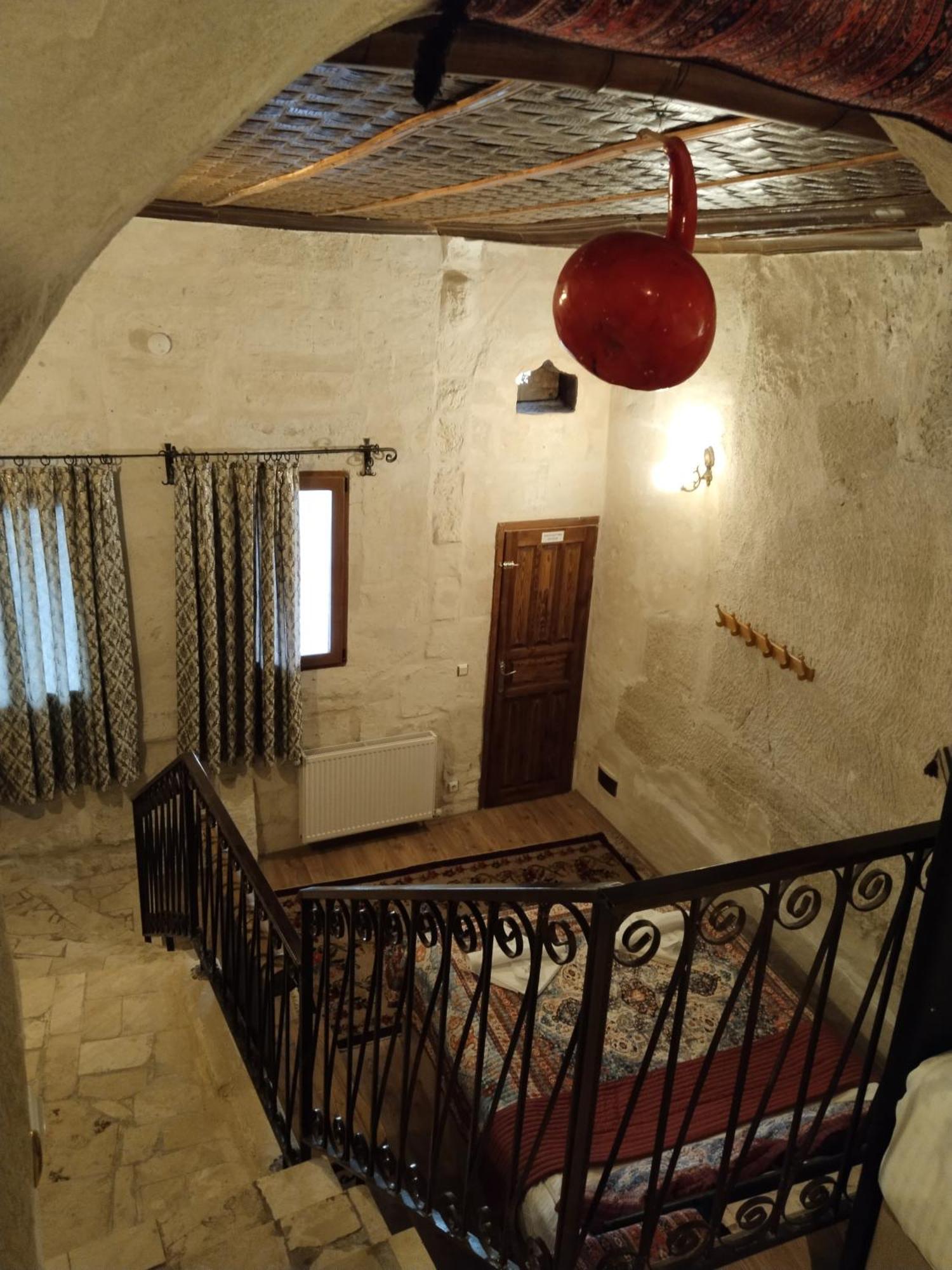 Avlu Cave House Hotel Goreme Exterior photo