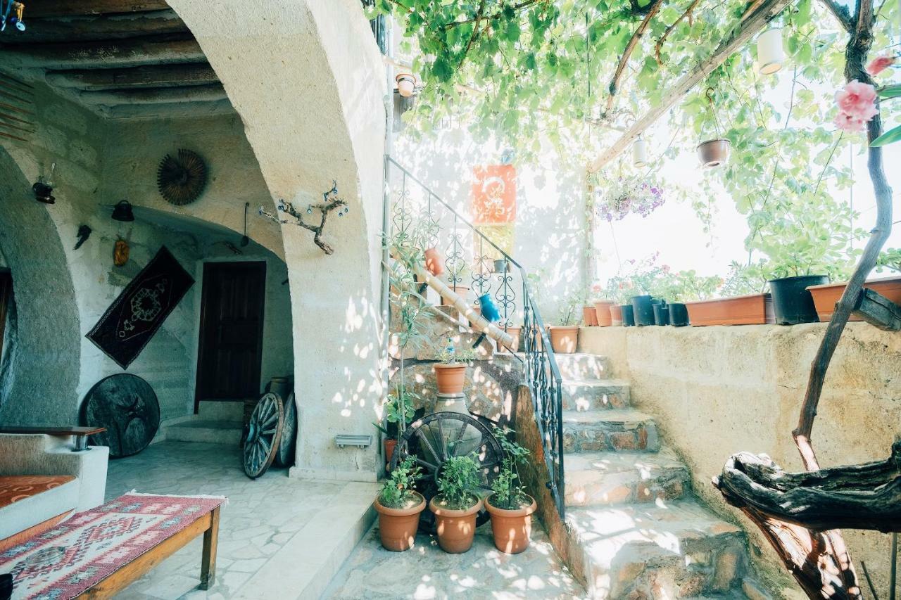 Avlu Cave House Hotel Goreme Exterior photo